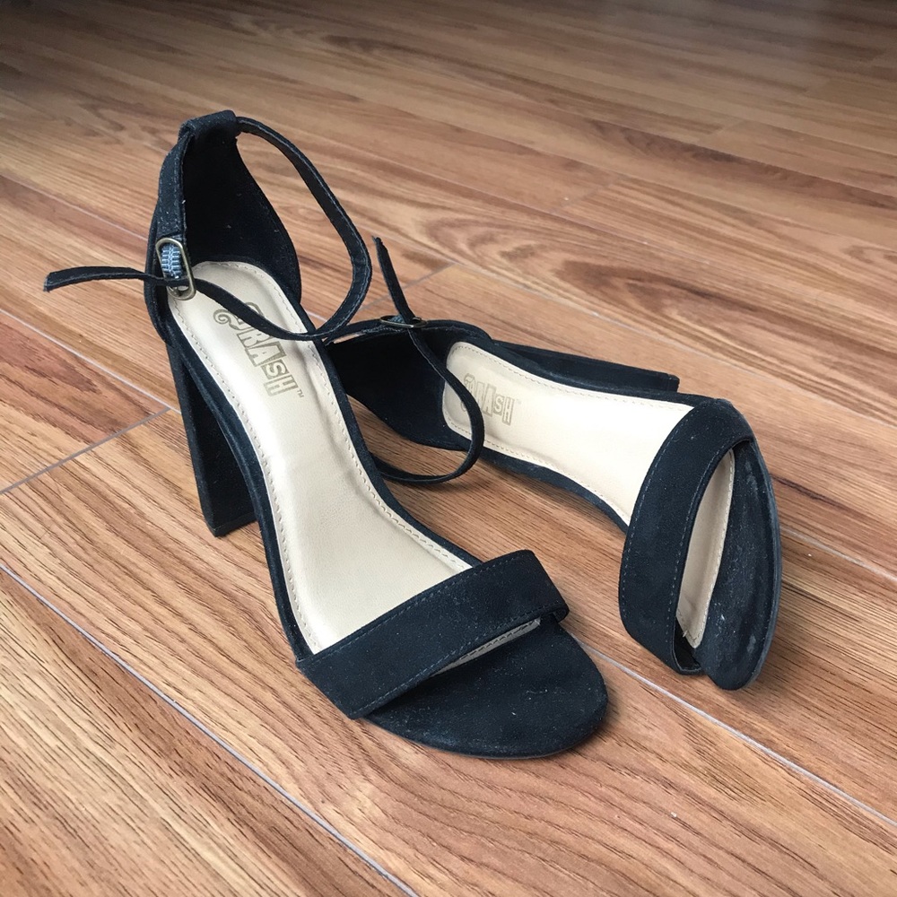 Black velvet strappy block heel sandals
